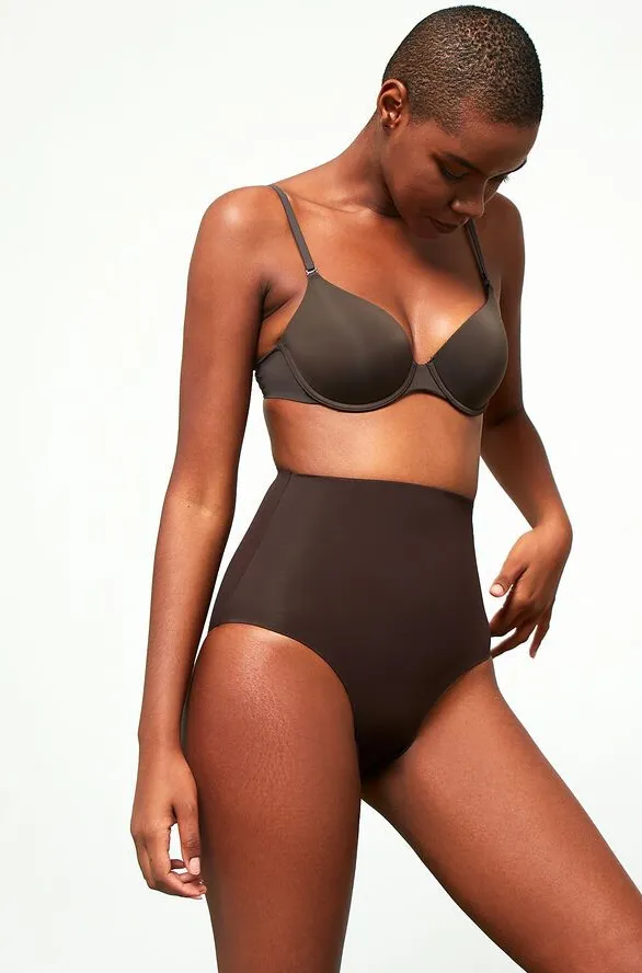 Figure-Shaping High Waist Briefs